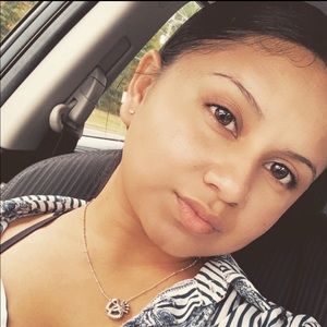 Meet your Posher, Keiry